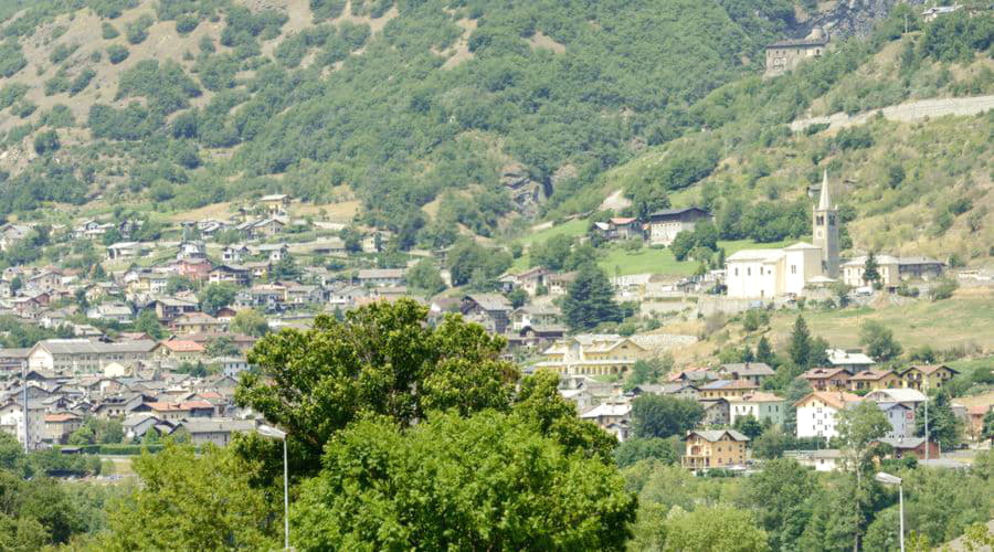 Nejlepší nabídky pronájmu aut v Nus